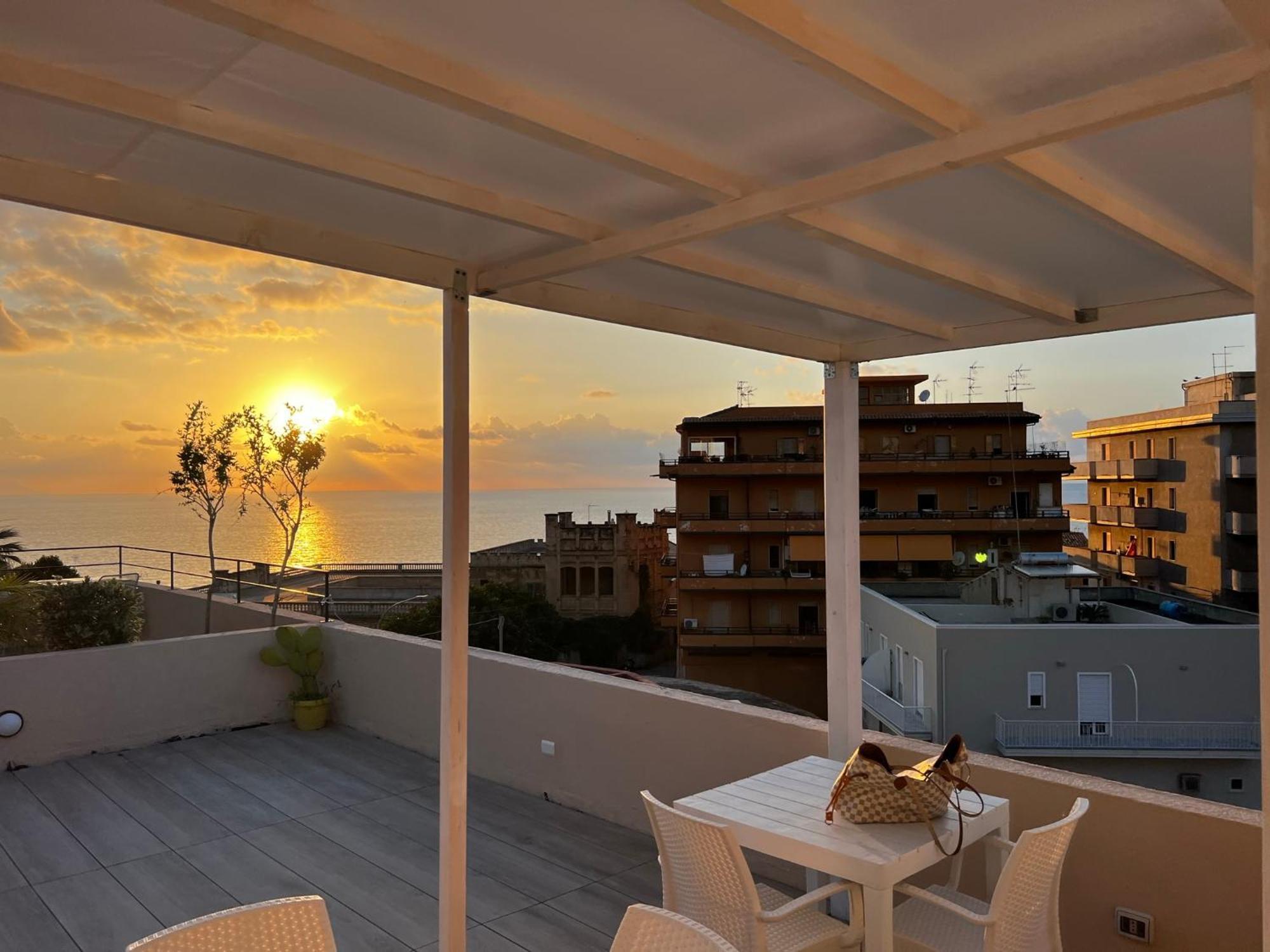 La Piazza Beb Acomodação com café da manhã Tropea Exterior foto
